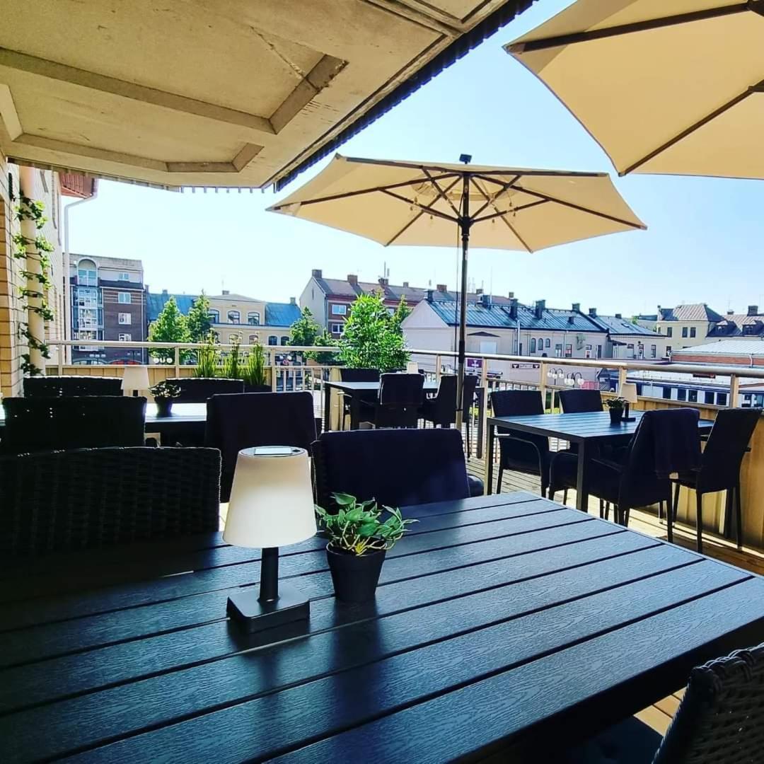 Hotell Bro Kristinehamn Ngoại thất bức ảnh